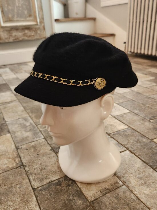Juicy Couture Women\'s Newsboy Cap, Authentic main image 8